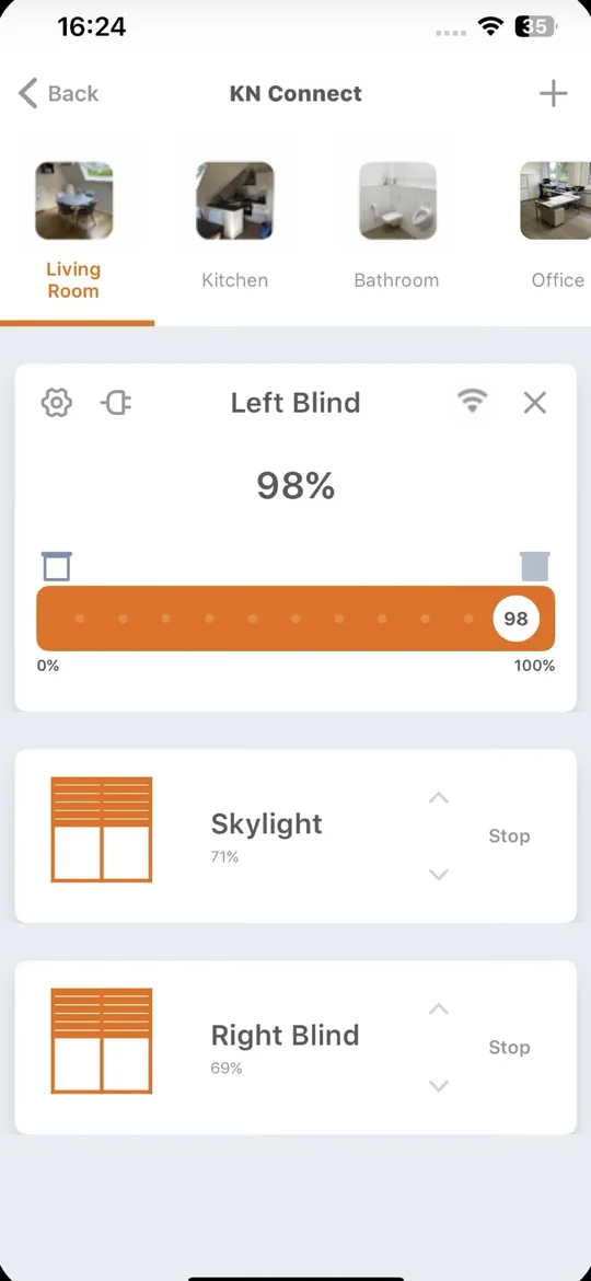 KN Connect App – Antrieb steuern: Left Blind 98 %, Skylight, Right Blind